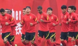 央视解说爆料男足视频,男足背后的故事与真相